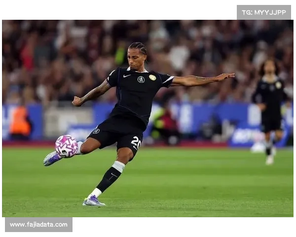 切尔西半场1-0维拉，佩德罗角球闪击打破僵局